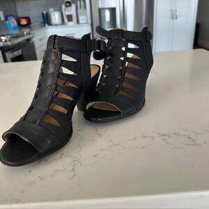 Naturalizer Women Open Toe, Adjustable Strap Shoes, Black, Size 8 Medium